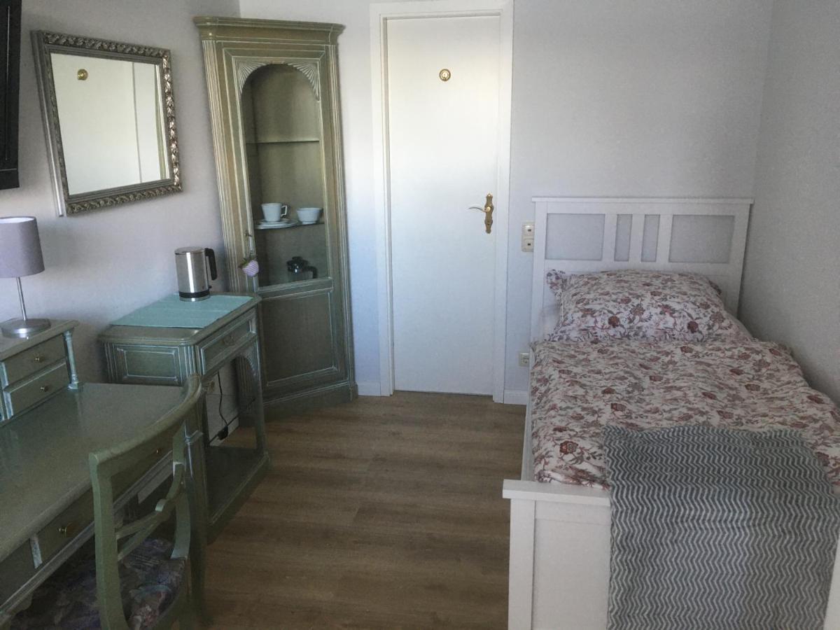 Ferienzimmer Am See 라체부르크 외부 사진