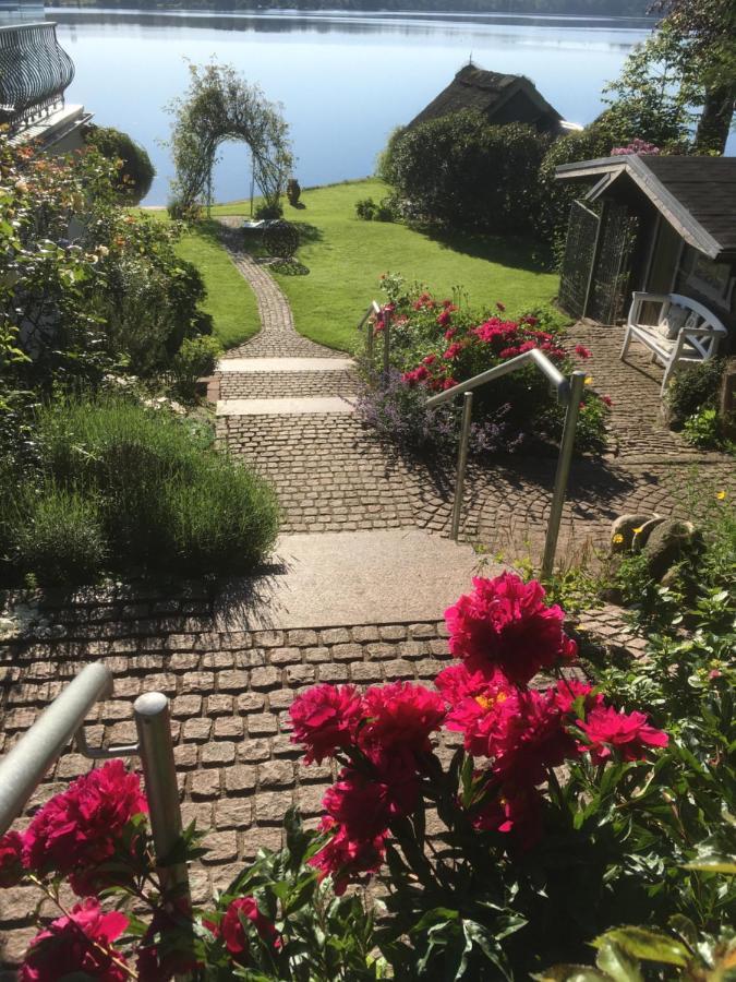 Ferienzimmer Am See 라체부르크 외부 사진