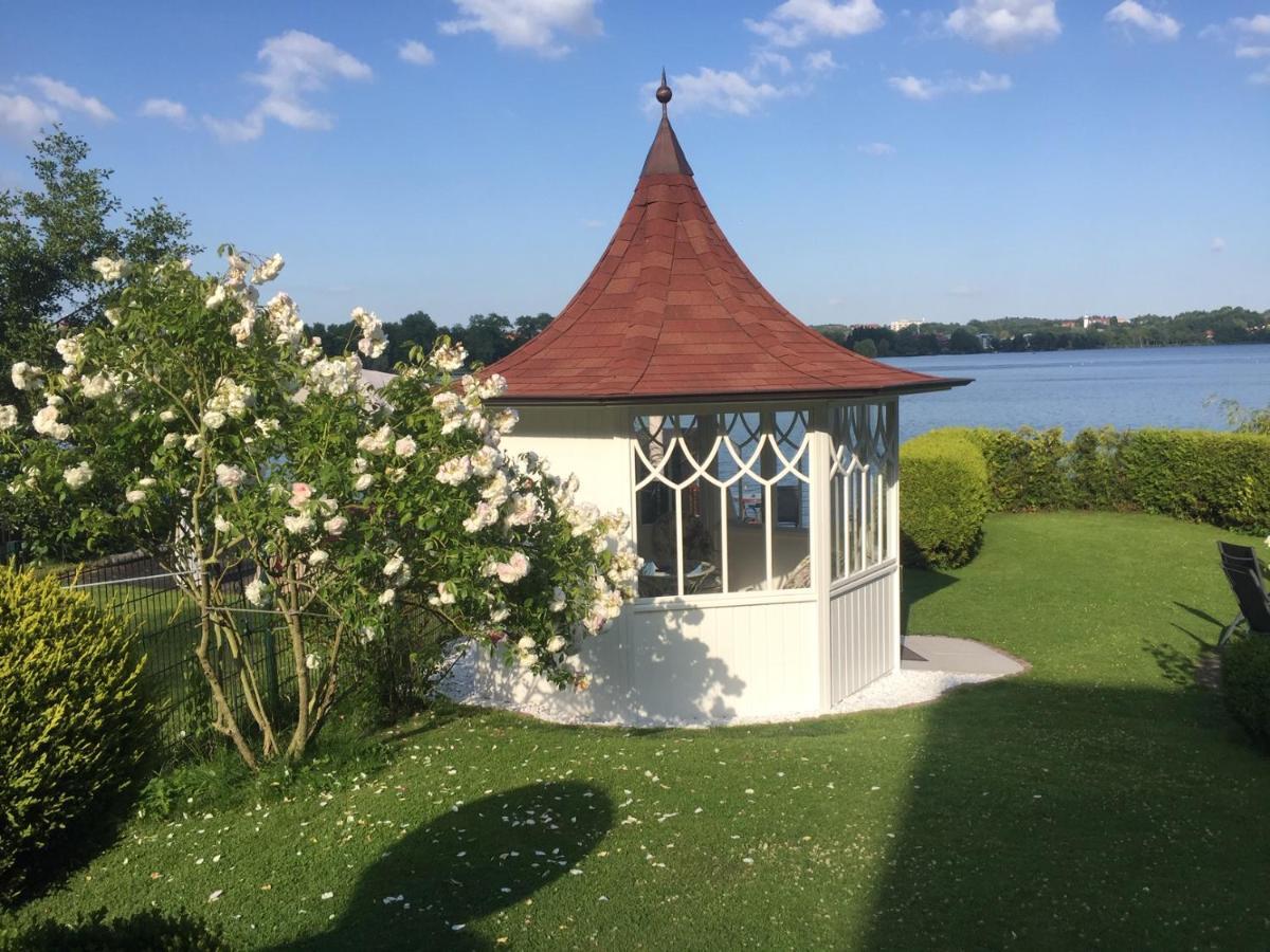 Ferienzimmer Am See 라체부르크 외부 사진
