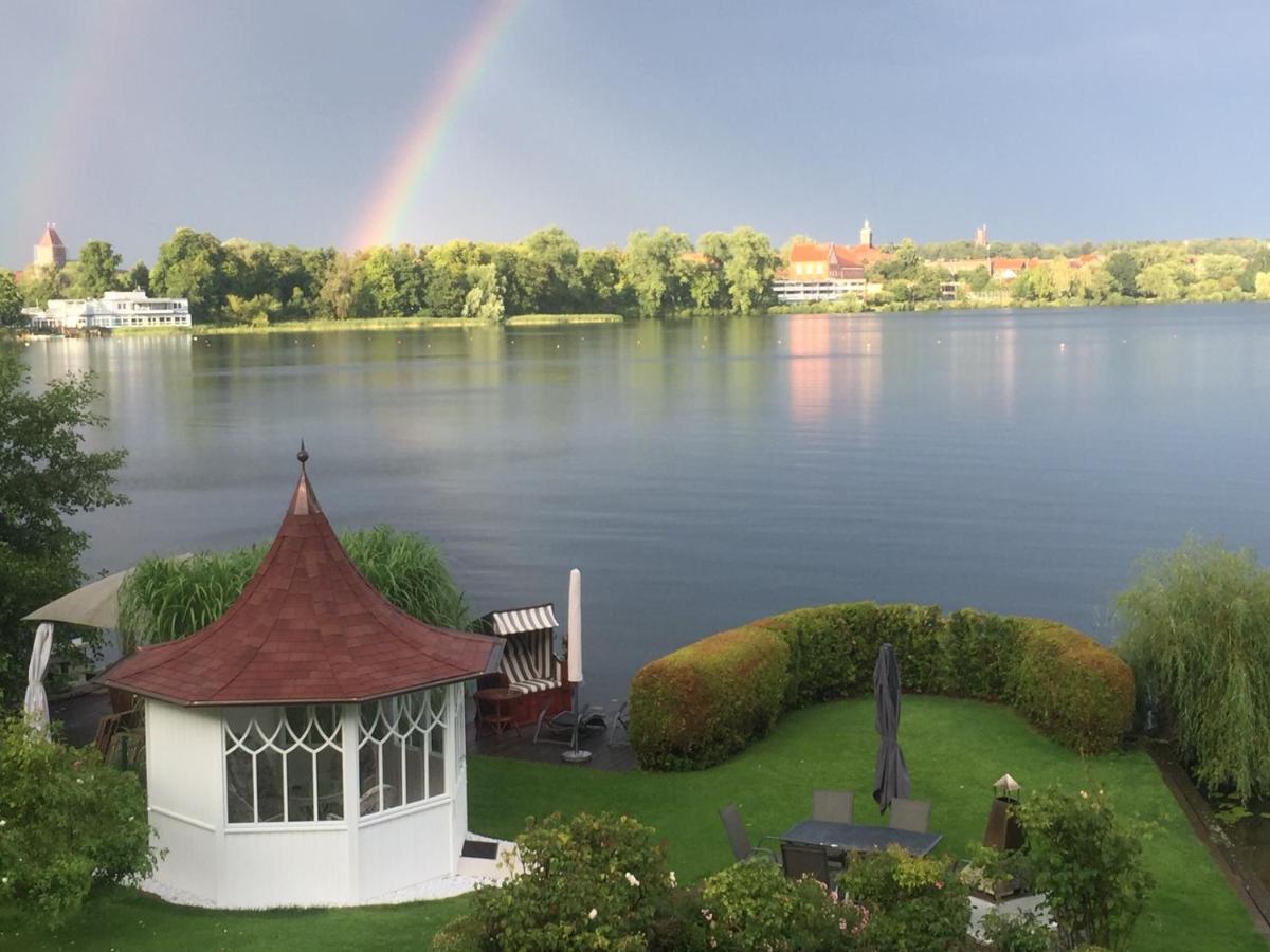 Ferienzimmer Am See 라체부르크 외부 사진